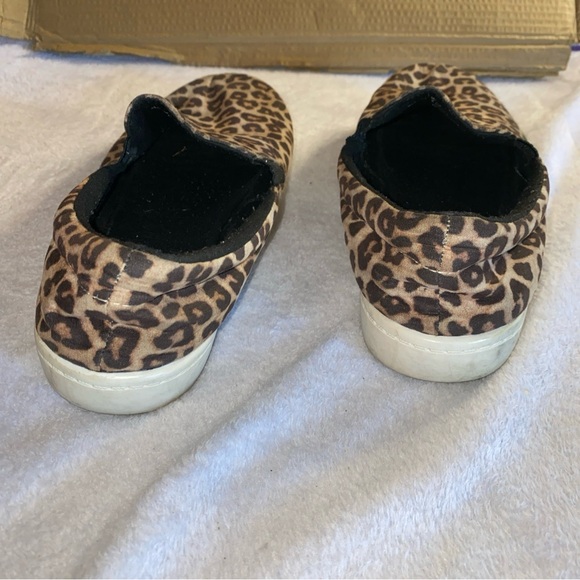 Soda Cheetah Leopard Print Slip On Shoes Sneakers Boat Women 8.5 Relax Casual - Picture 5 of 9